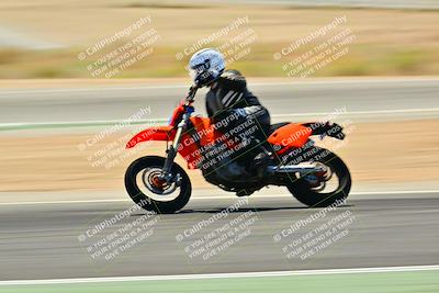 media/Sep-07-2025-TrackXperience (Sun) [[ee17e62fad]]/Level 2/Session 4 (Lower Chicane)/